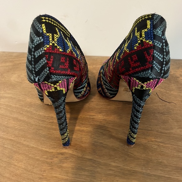 Colorful Heeled Pumps 5” heel - Picture 3 of 10